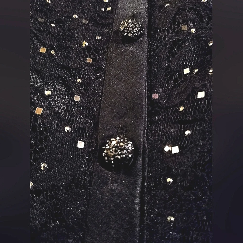 WOW! St John Evening 6 4 Black Hundreds Swarovski Crystals & Buttons Skirt Suit - Picture 5 of 13